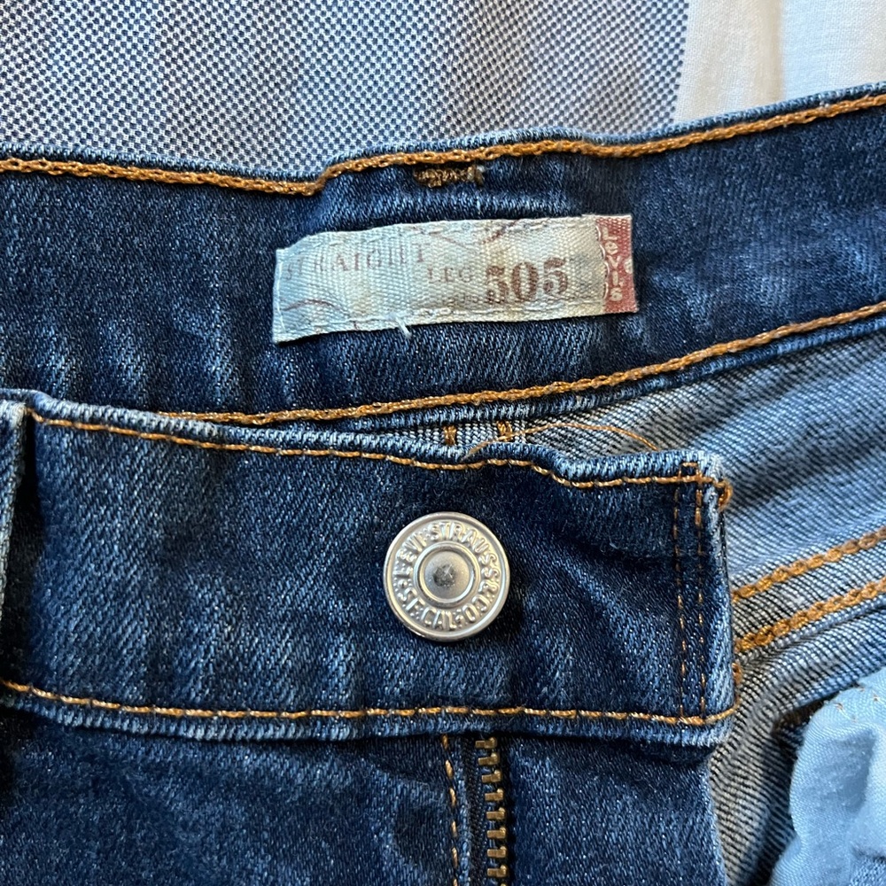 Levi's 505 Women's Straight Leg Jeans in Dark Blue - Picture 3 of 7